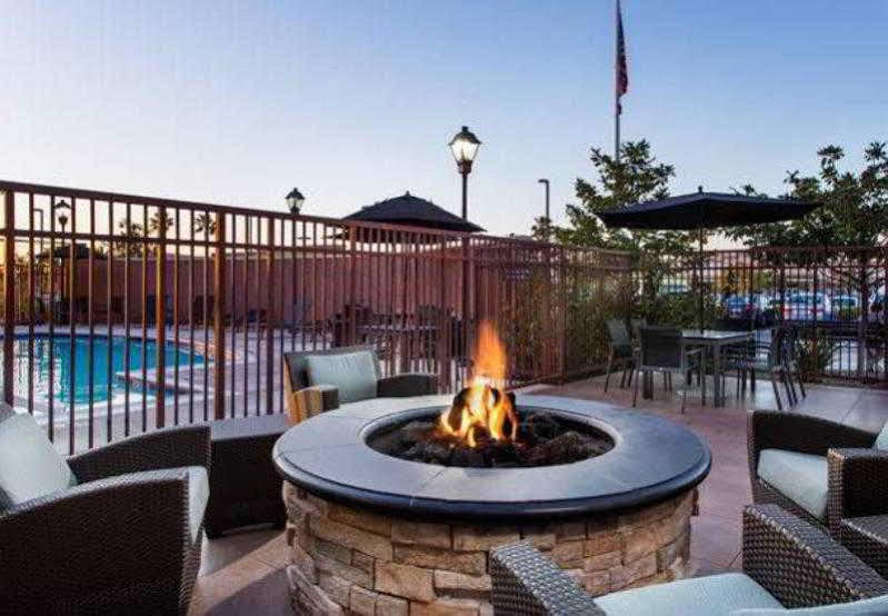 Residence Inn San Diego Oceanside Exterior photo